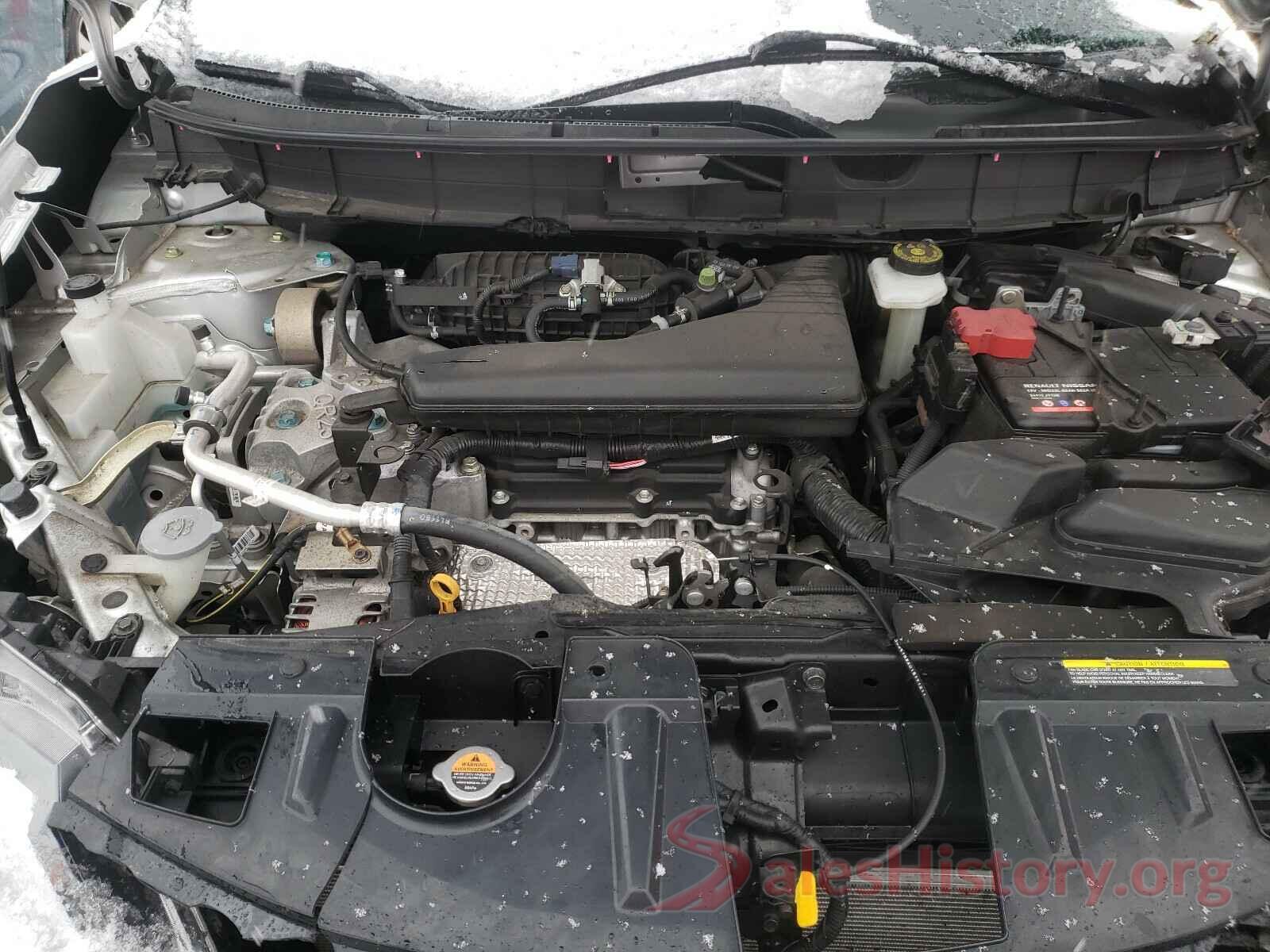 KNMAT2MV5JP568704 2018 NISSAN ROGUE