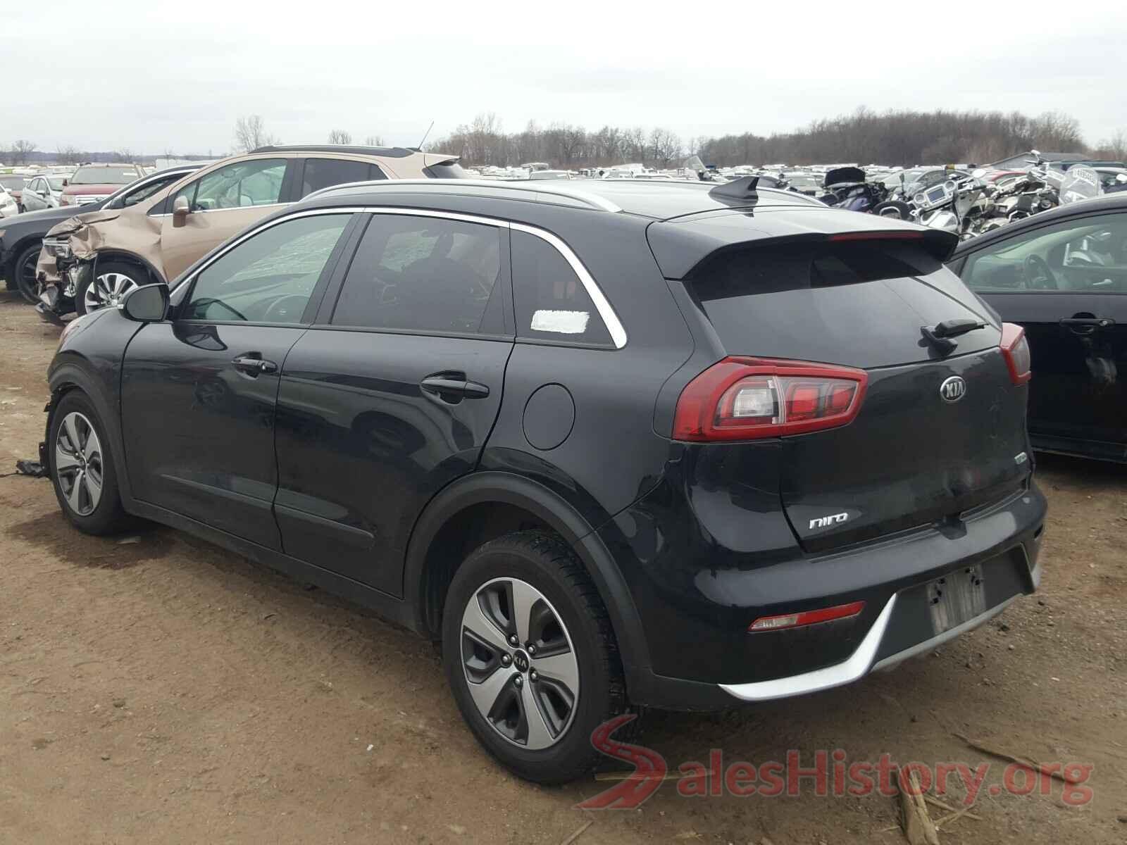 KNDCC3LC8H5065835 2017 KIA NIRO