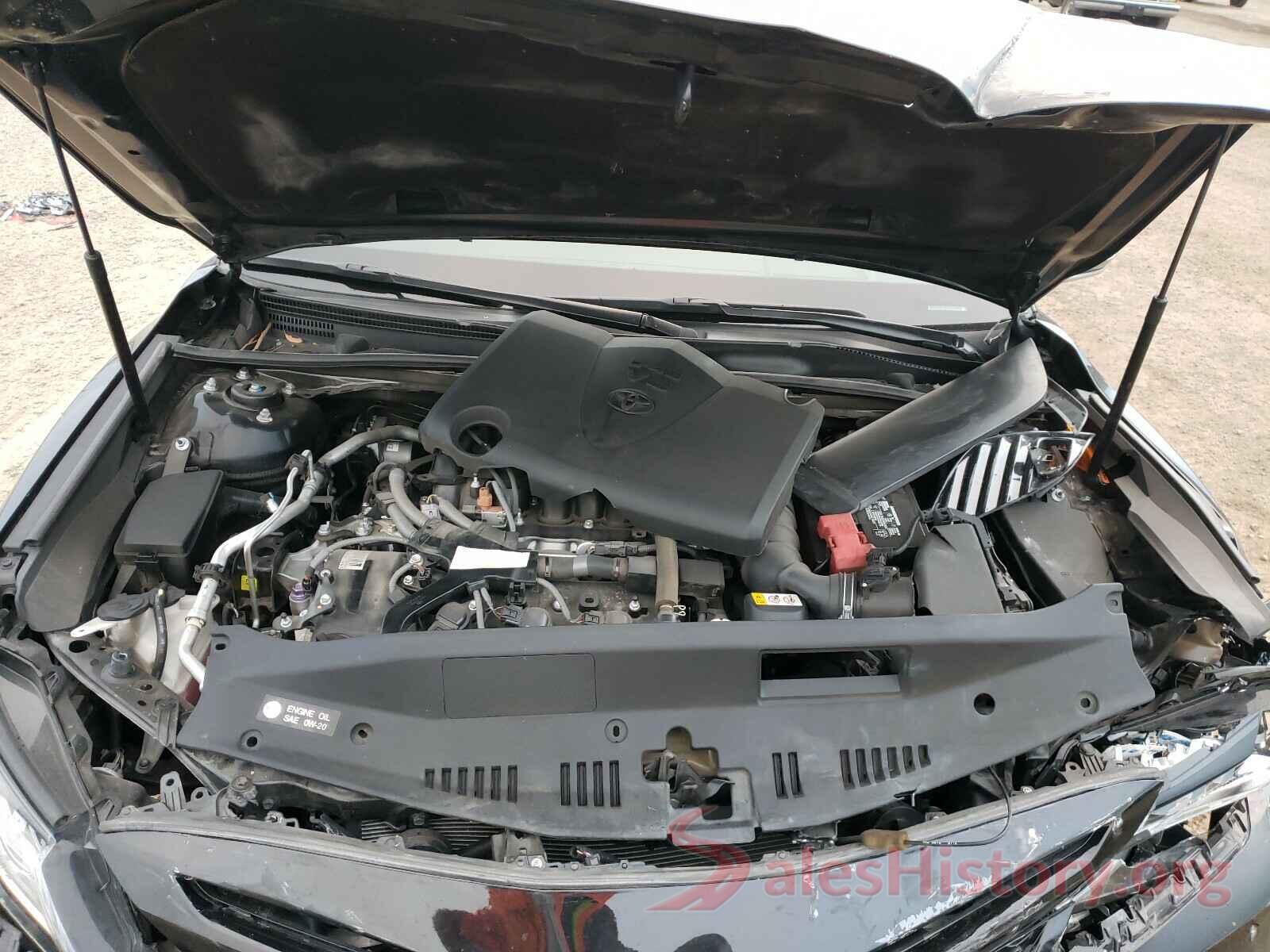 4T1BZ1HK4JU006075 2018 TOYOTA CAMRY