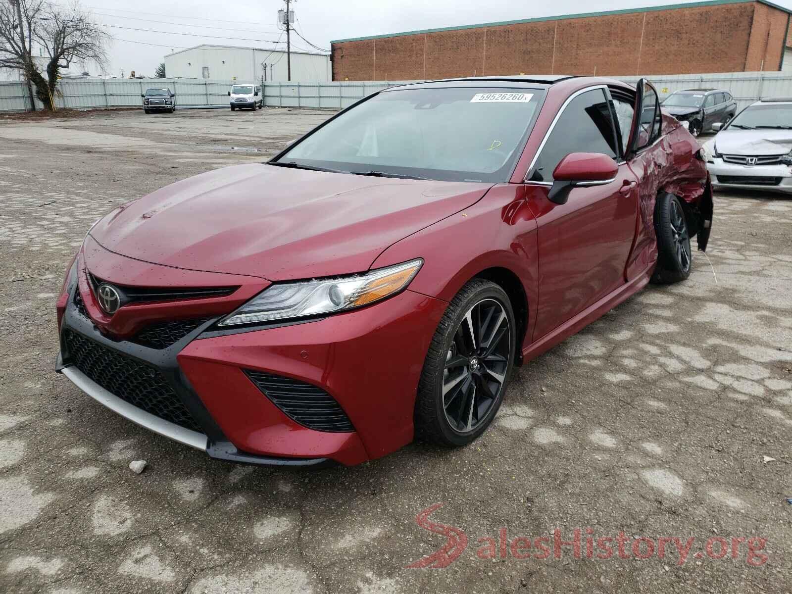 4T1B61HK1JU554477 2018 TOYOTA CAMRY