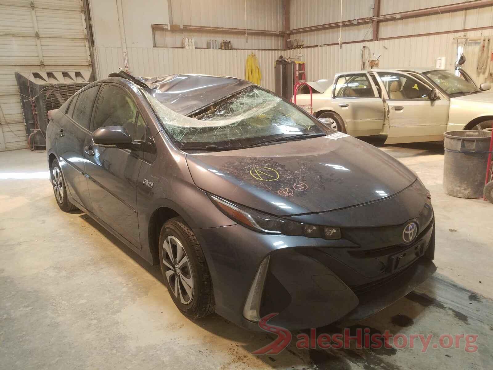 JTDKARFP3J3096883 2018 TOYOTA PRIUS