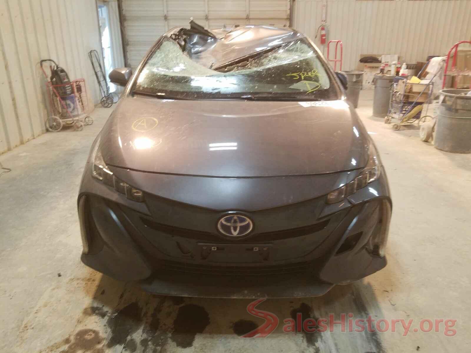 JTDKARFP3J3096883 2018 TOYOTA PRIUS