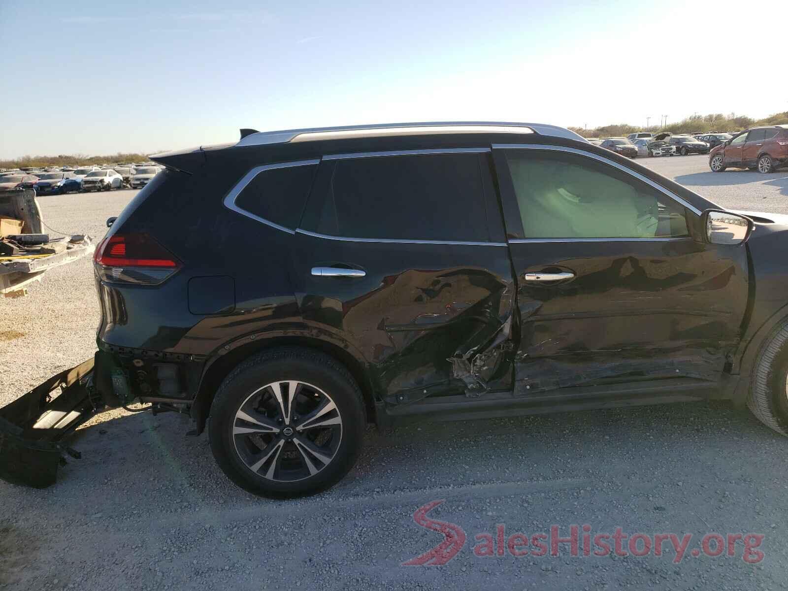 JN8AT2MT4JW461474 2018 NISSAN ROGUE