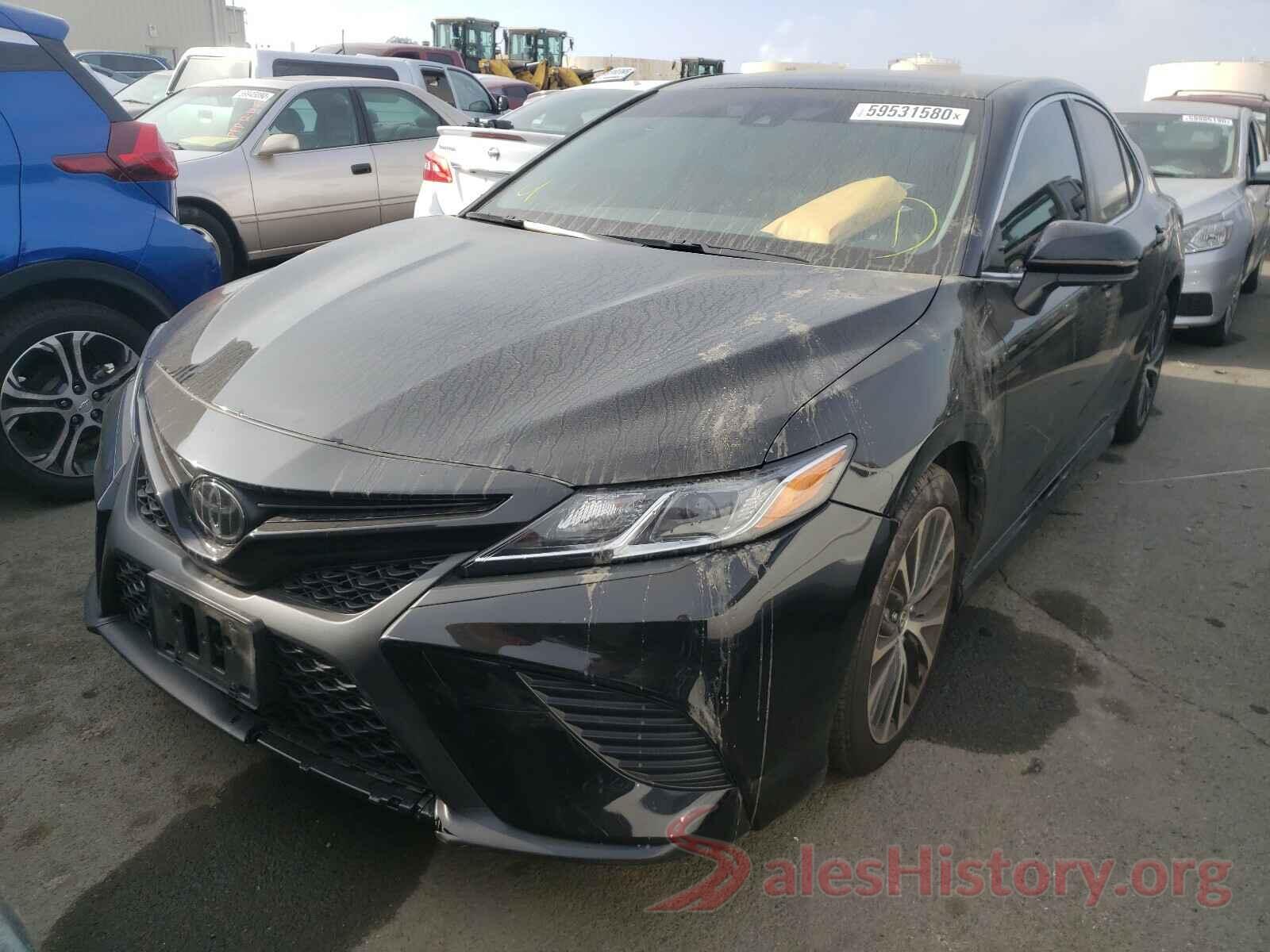 JTNB11HK0J3059658 2018 TOYOTA CAMRY