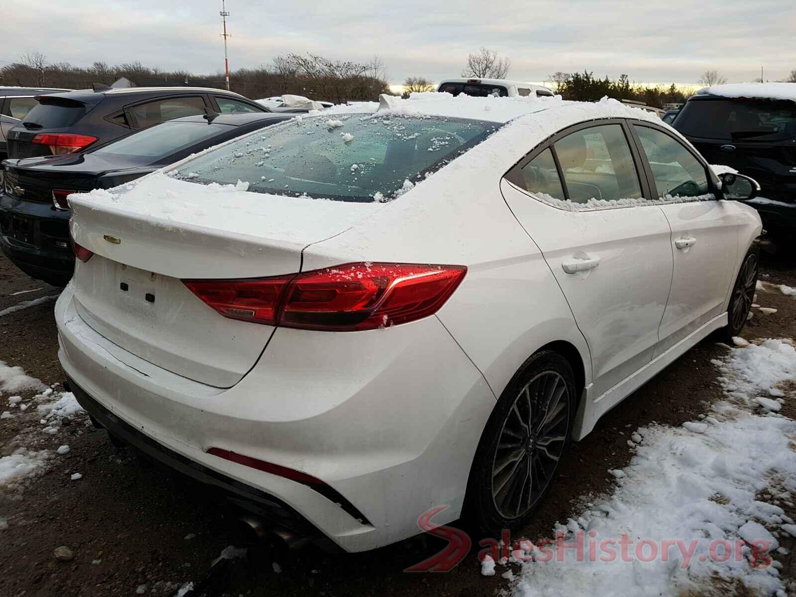 KMHD04LB5HU365599 2017 HYUNDAI ELANTRA