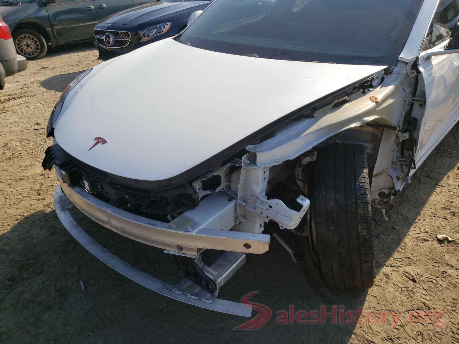 5YJ3E1EA0JF040412 2018 TESLA MODEL 3