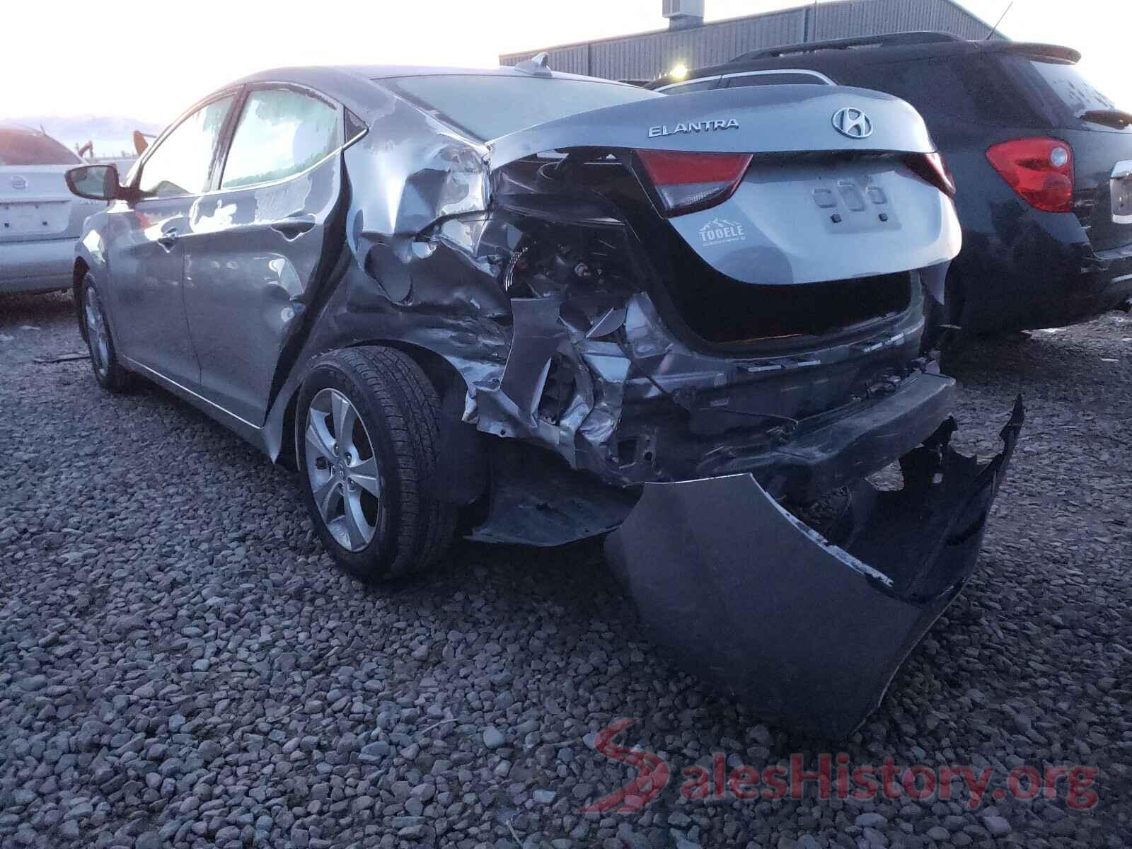 5NPDH4AE0GH763497 2016 HYUNDAI ELANTRA