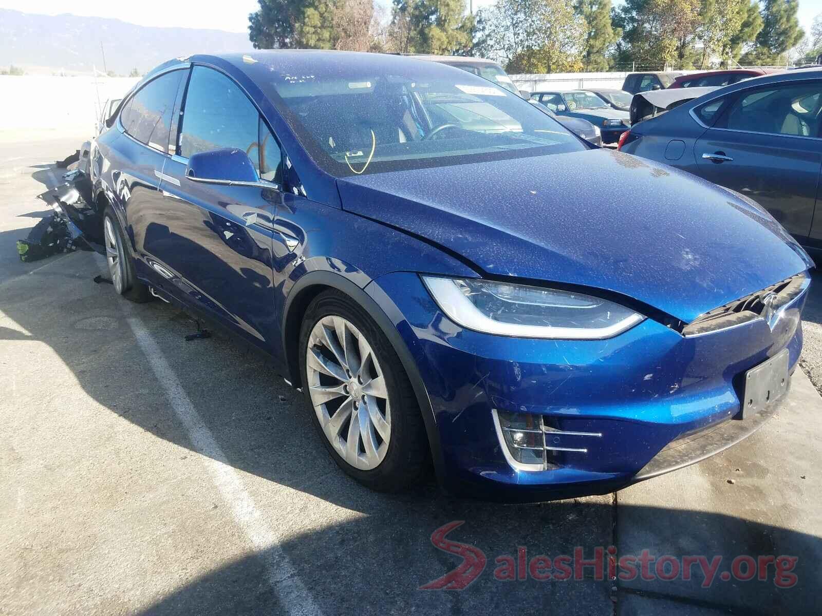 5YJXCBE22KF159635 2019 TESLA MODEL X