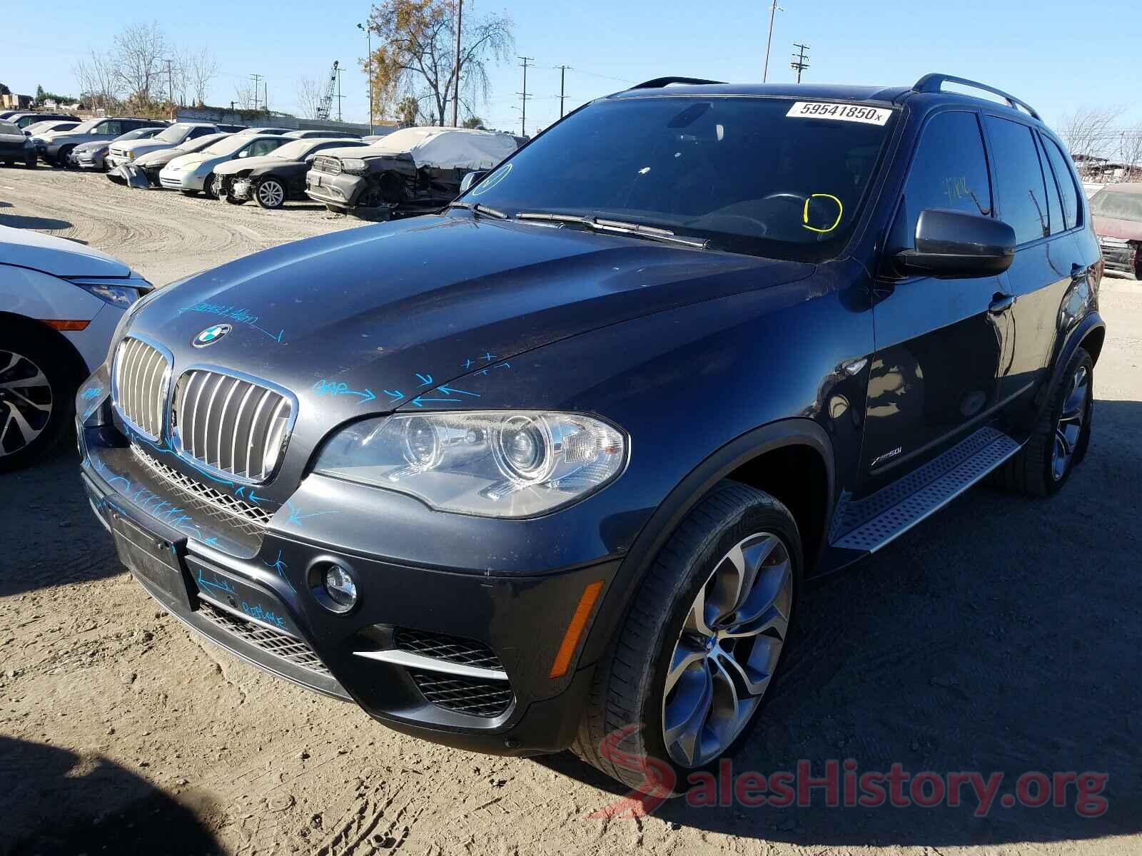 5UXZV8C5XCL422907 2012 BMW X5