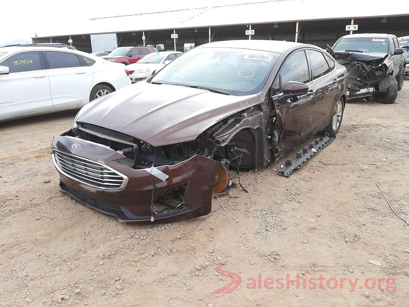 3FA6P0HDXKR135332 2019 FORD FUSION