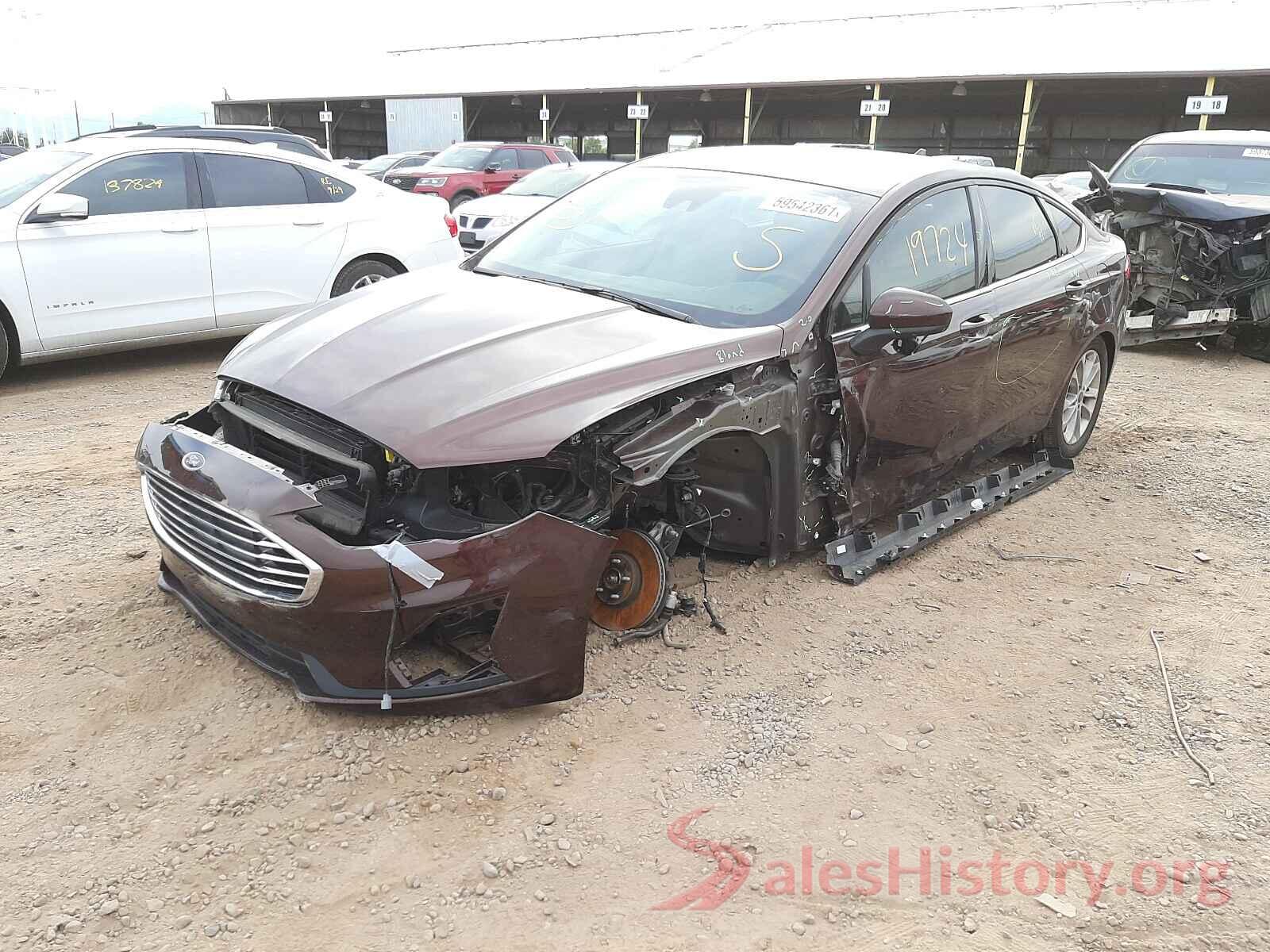 3FA6P0HDXKR135332 2019 FORD FUSION