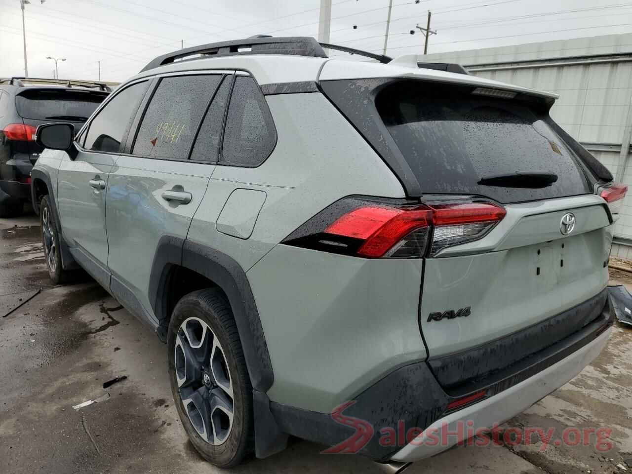 2T3J1RFV4KW026995 2019 TOYOTA RAV4