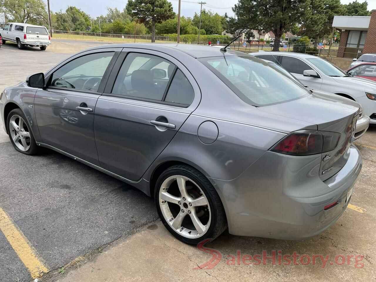 JA32U2FU7HU007968 2017 MITSUBISHI LANCER