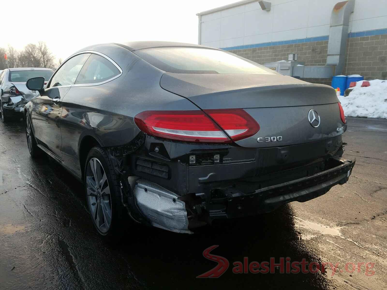 WDDWJ4KB7HF527593 2017 MERCEDES-BENZ C CLASS