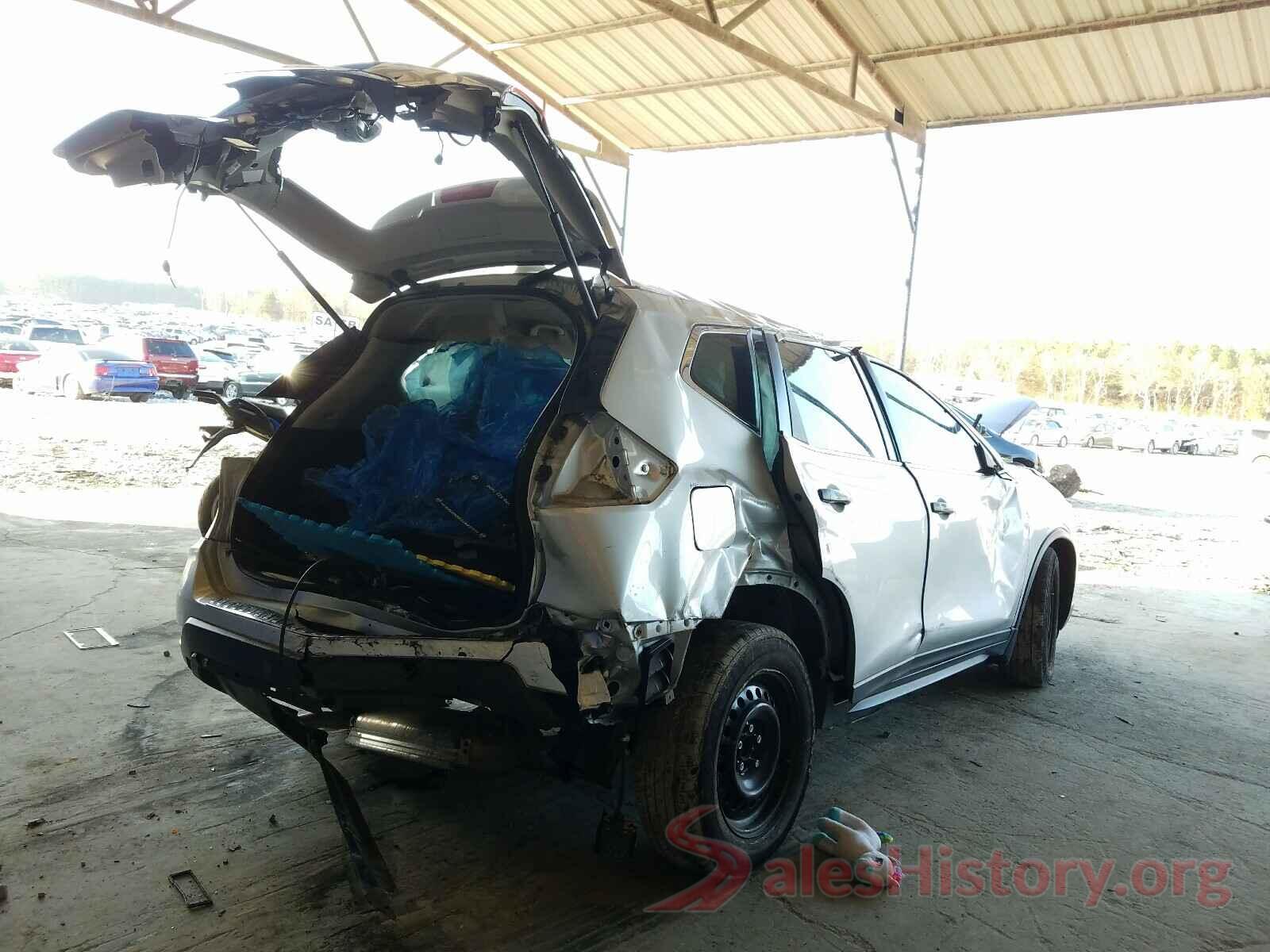 KNMAT2MT1JP589290 2018 NISSAN ROGUE