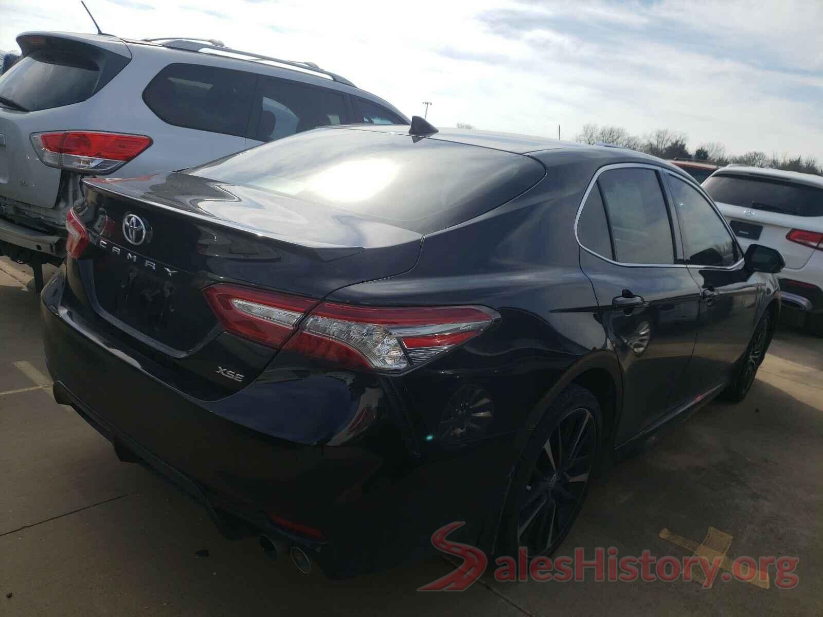 4T1B61HK4KU210482 2019 TOYOTA CAMRY