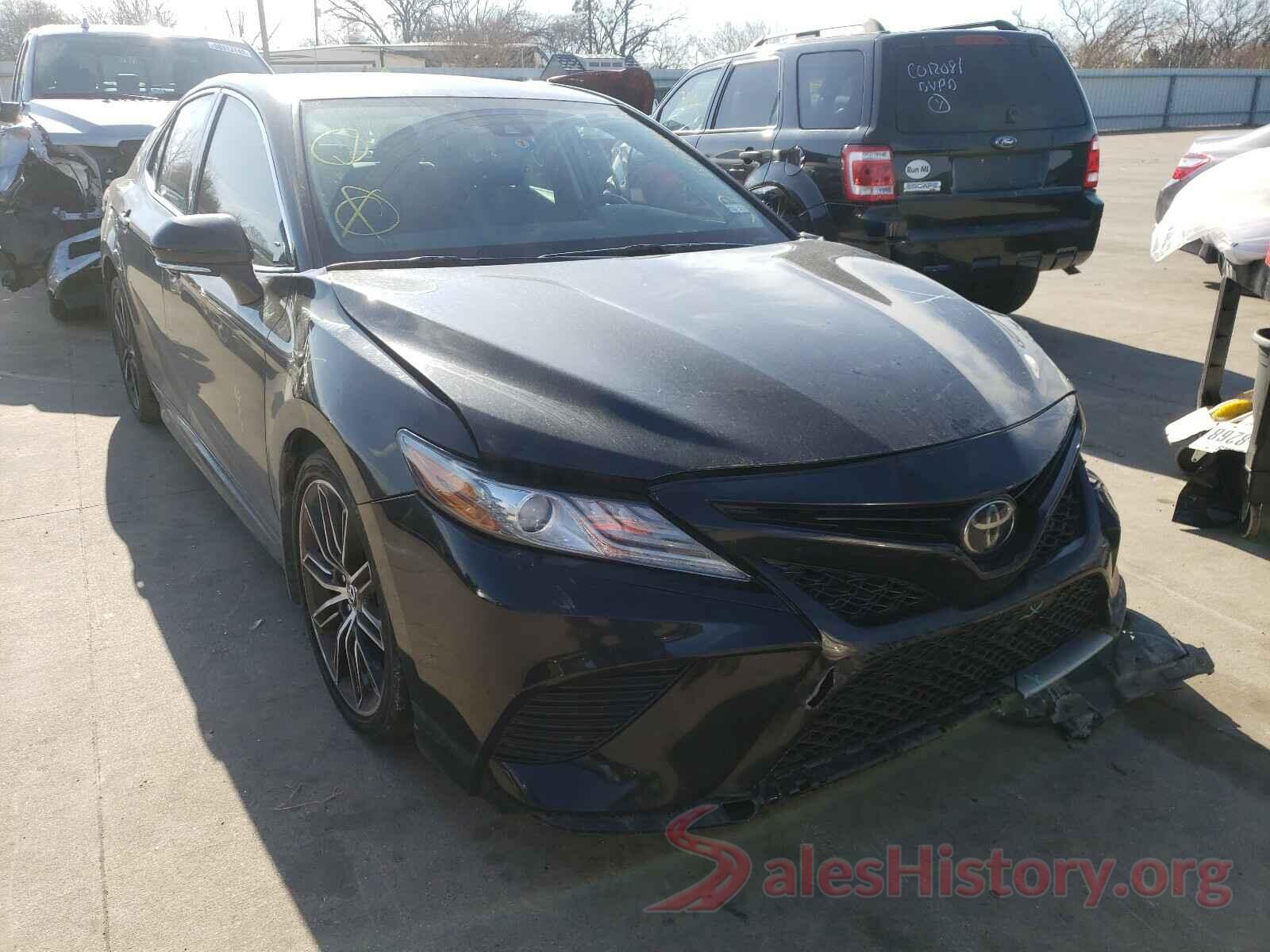 4T1B61HK4KU210482 2019 TOYOTA CAMRY