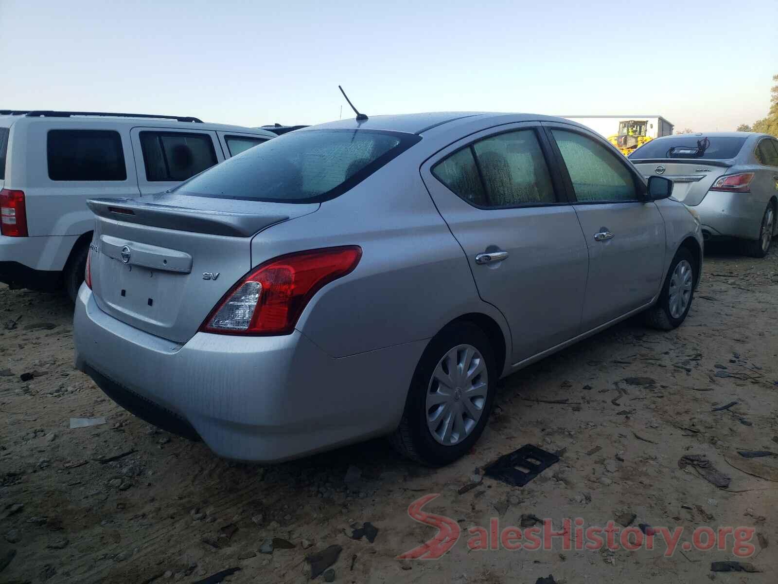 3N1CN7AP7KL856195 2019 NISSAN VERSA