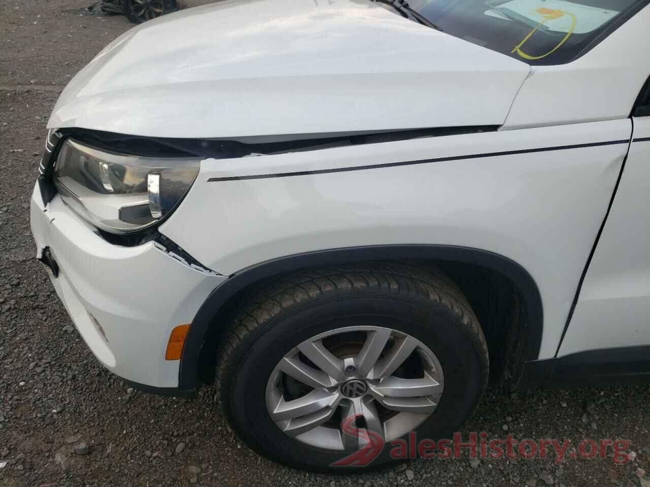 WVGAV7AX5HW512657 2017 VOLKSWAGEN TIGUAN