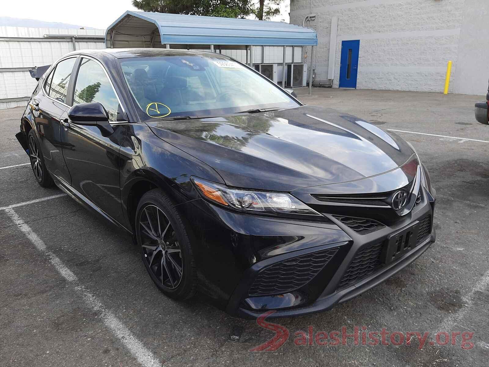 4T1G11AK7MU422116 2021 TOYOTA CAMRY