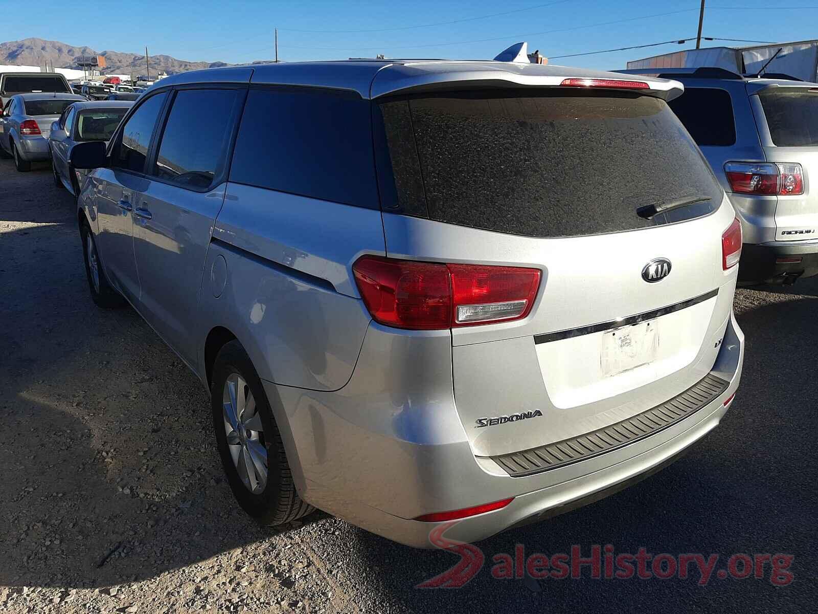 KNDMB5C19J6399230 2018 KIA SEDONA