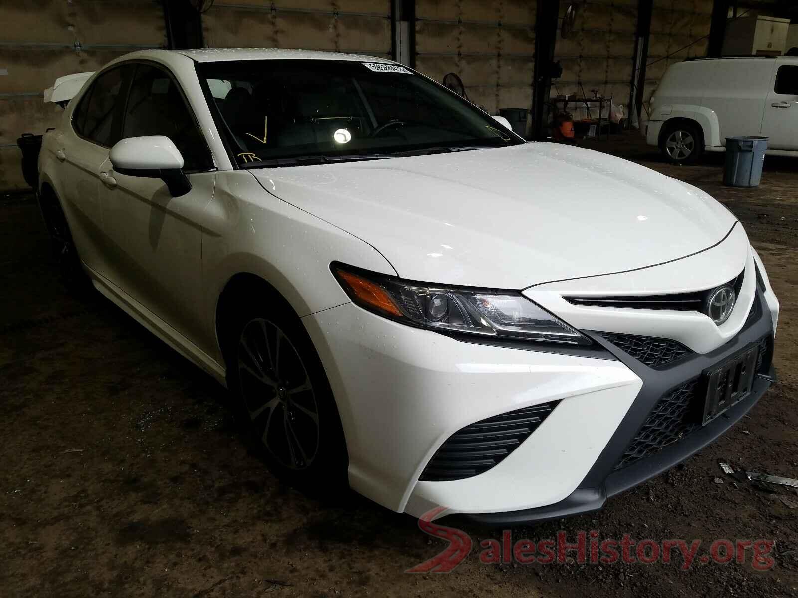 4T1B11HK4KU702458 2019 TOYOTA CAMRY