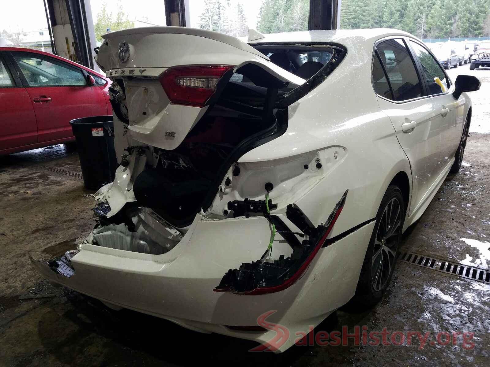 4T1B11HK4KU702458 2019 TOYOTA CAMRY