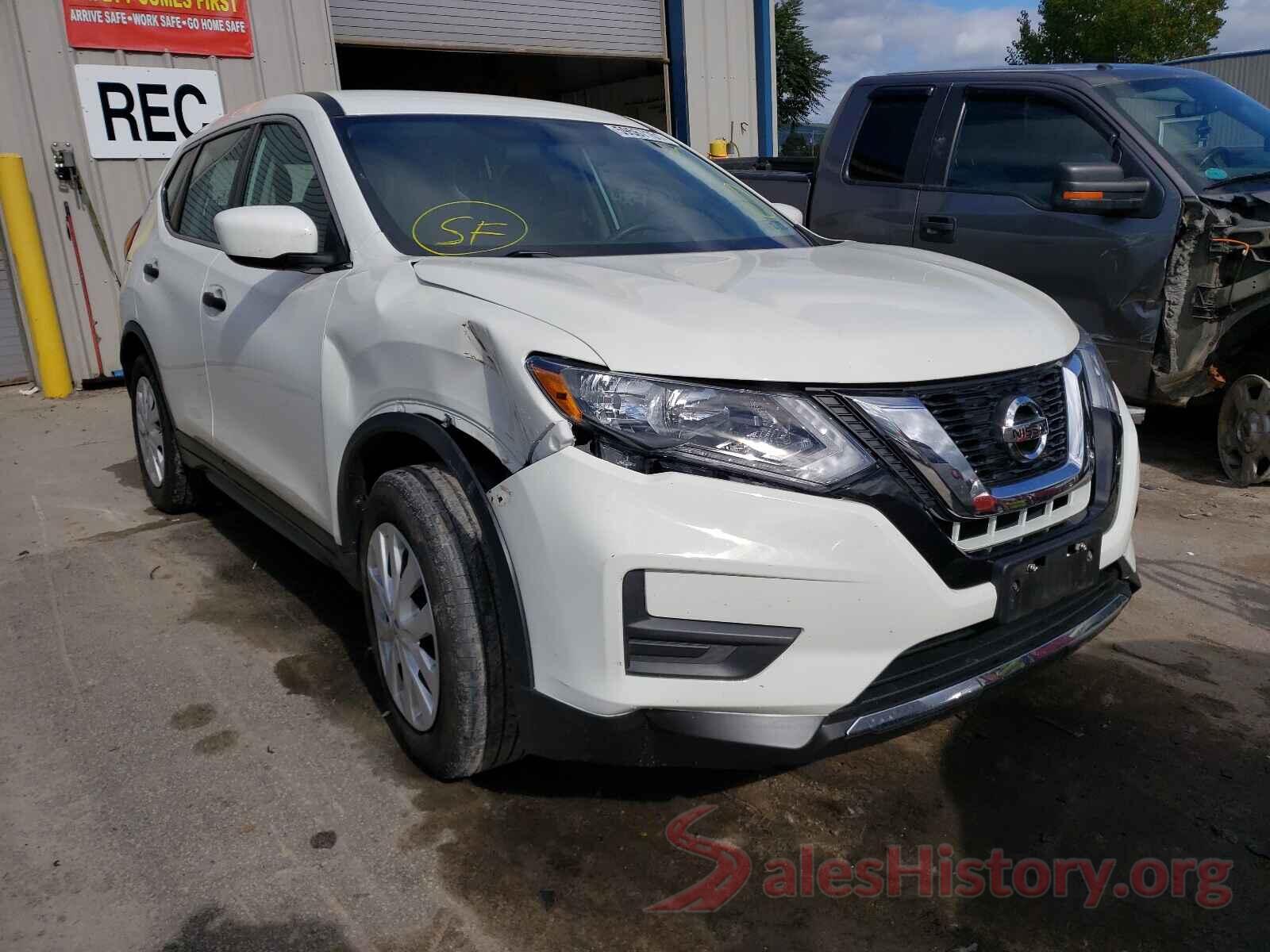 5N1AT2MV1HC820557 2017 NISSAN ROGUE