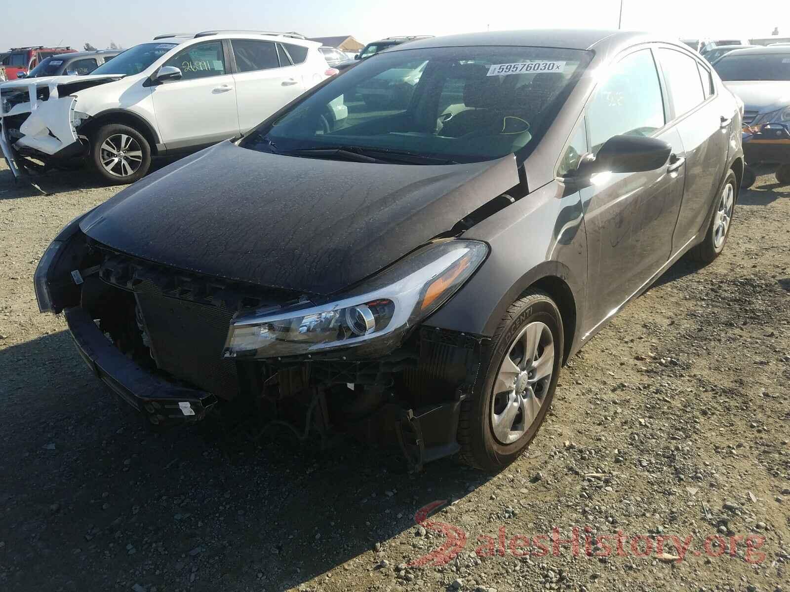 3KPFK4A76JE167415 2018 KIA FORTE