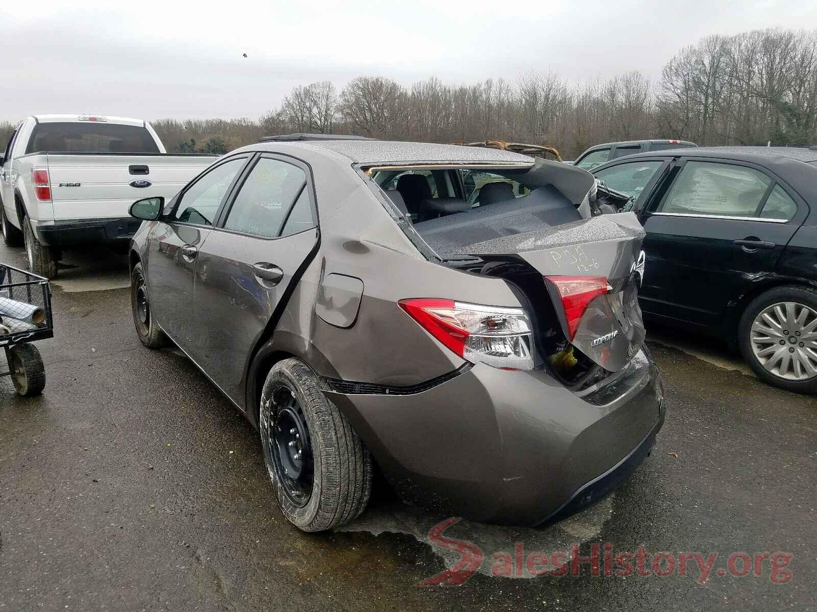 2T1BURHE1JC122634 2018 TOYOTA COROLLA