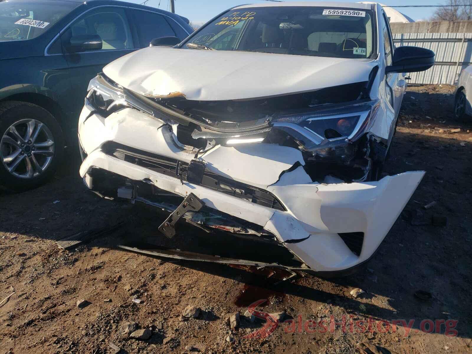 JTMBFREV6JJ743225 2018 TOYOTA RAV4