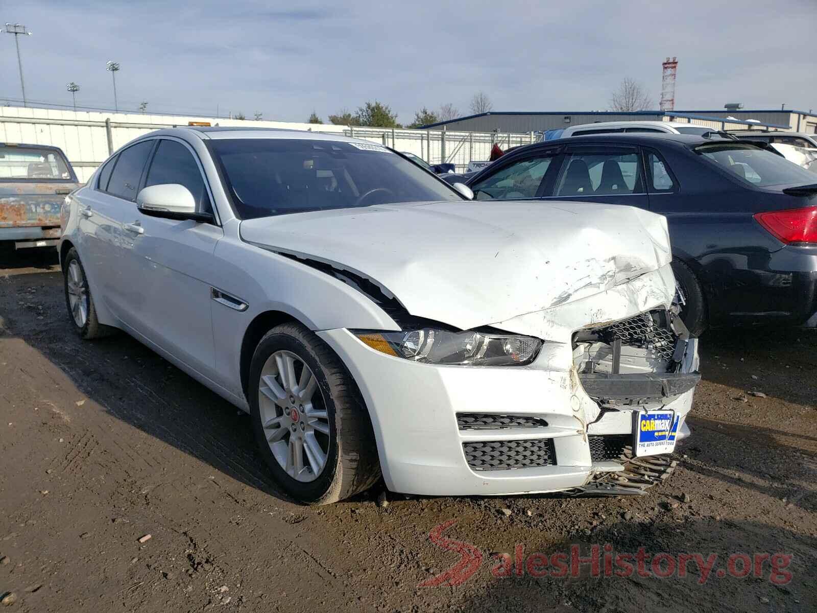 SAJAD4BG4HA964876 2017 JAGUAR XE