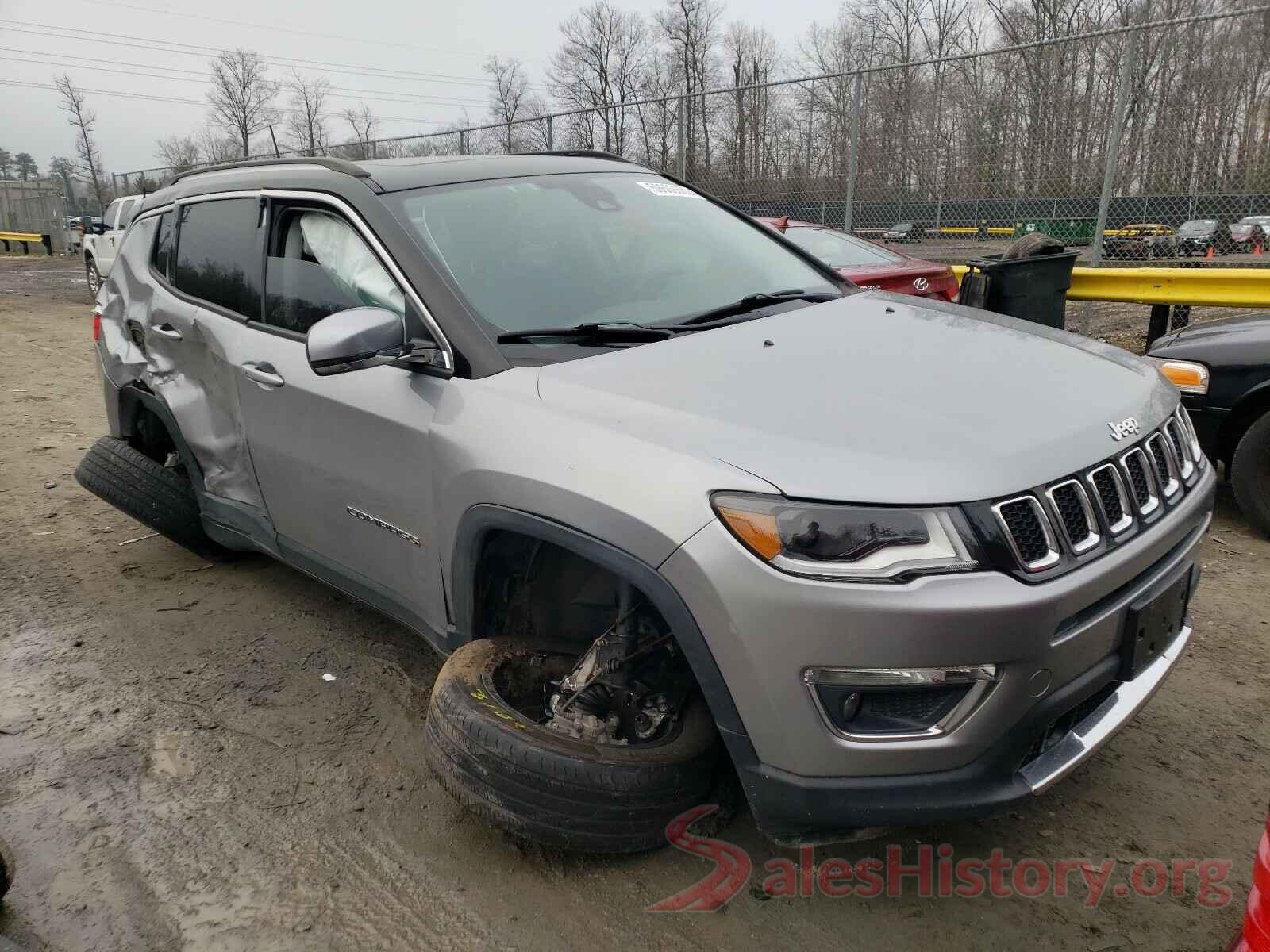 3C4NJDCB3JT455887 2018 JEEP COMPASS