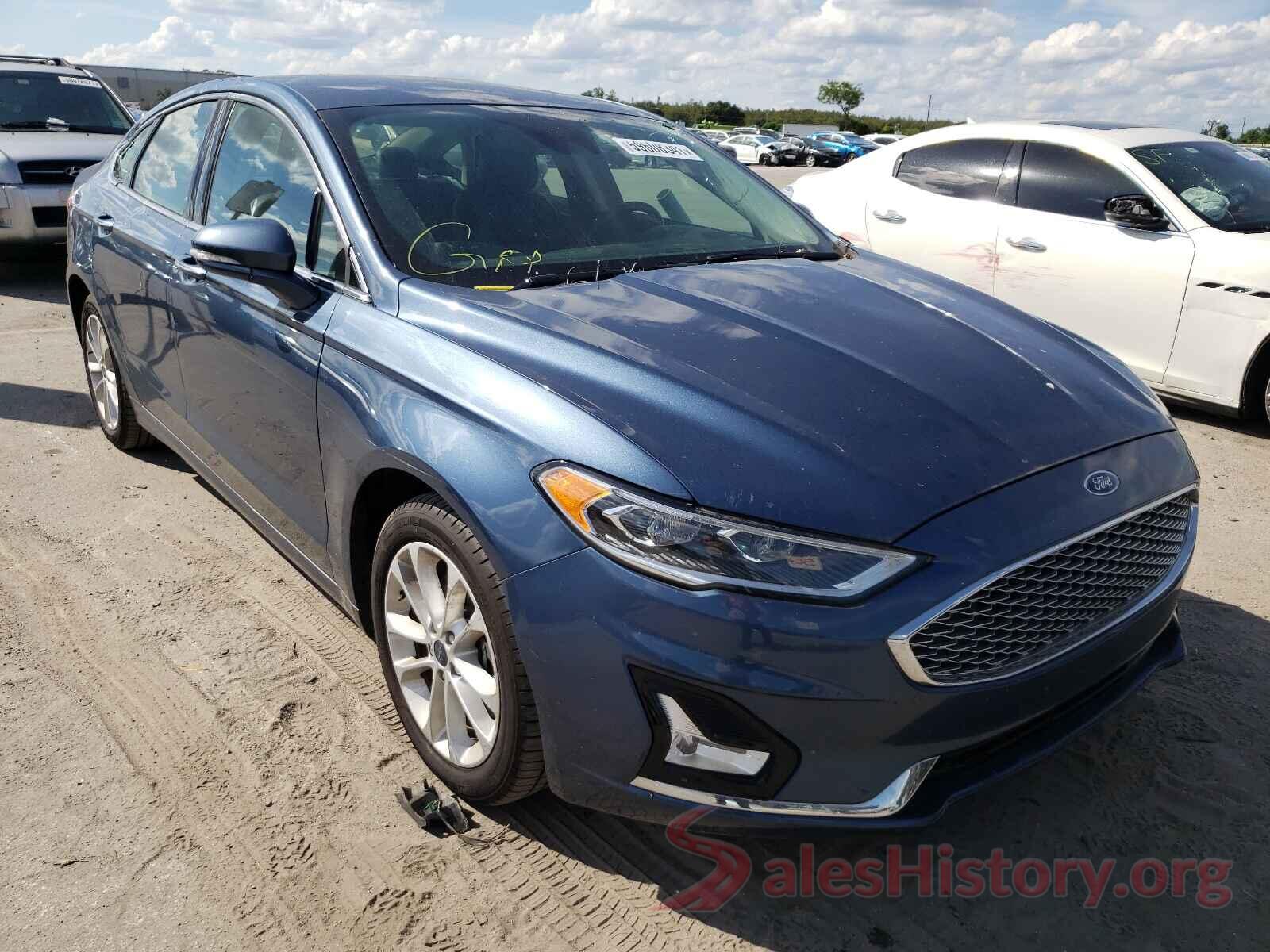 3FA6P0SUXKR185303 2019 FORD FUSION