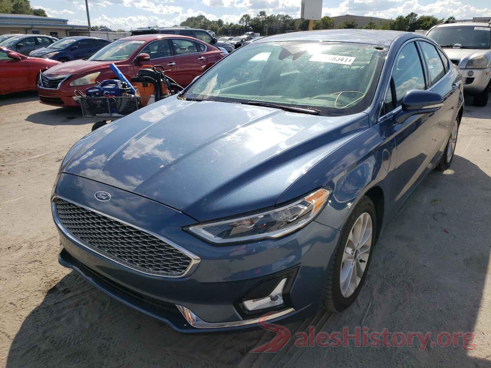 3FA6P0SUXKR185303 2019 FORD FUSION