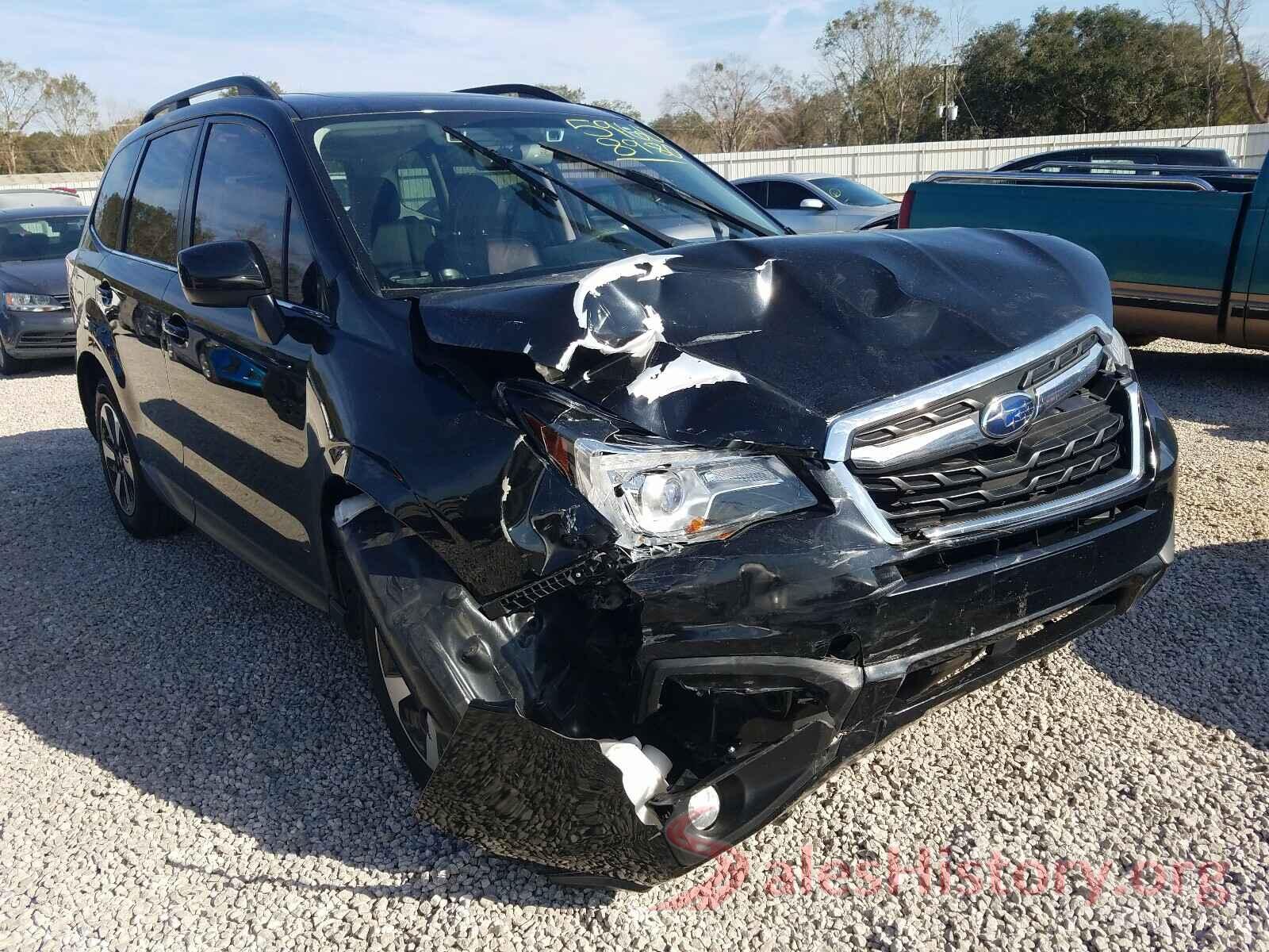 JF2SJARC2HH431611 2017 SUBARU FORESTER