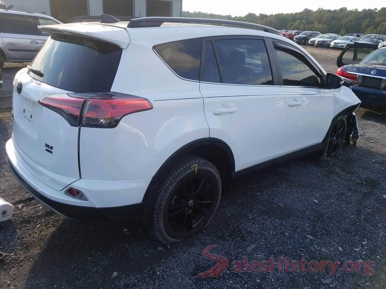 JTMRFREV2JJ722175 2018 TOYOTA RAV4