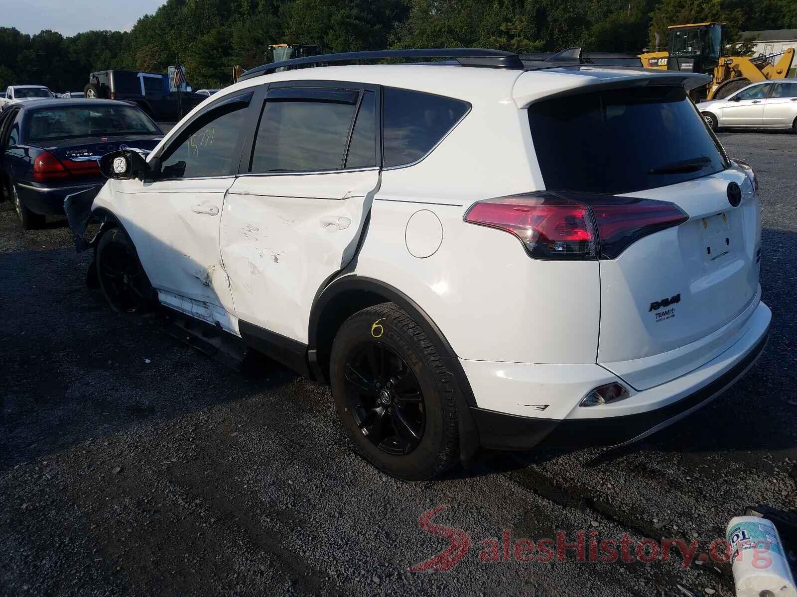 JTMRFREV2JJ722175 2018 TOYOTA RAV4