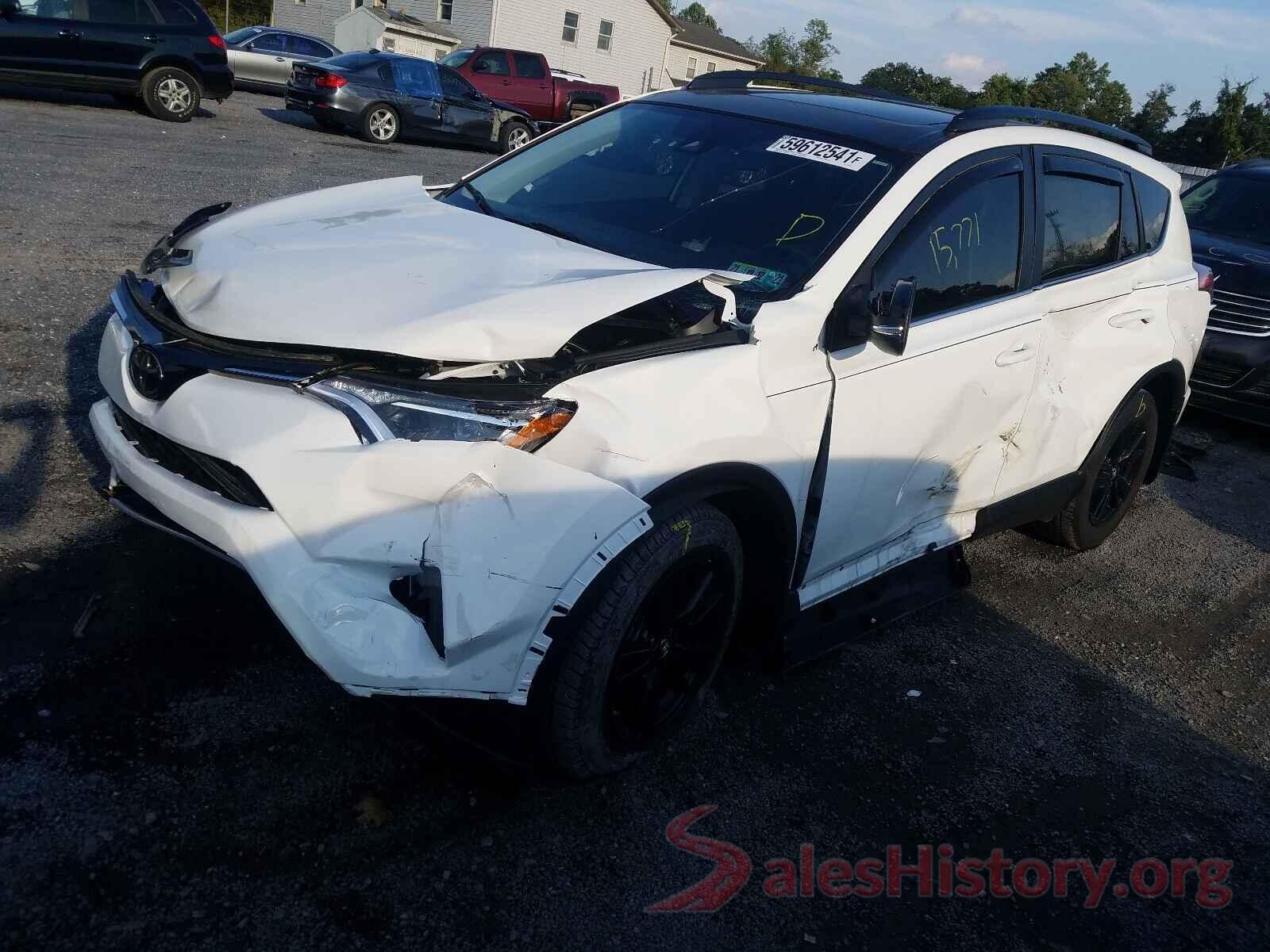 JTMRFREV2JJ722175 2018 TOYOTA RAV4