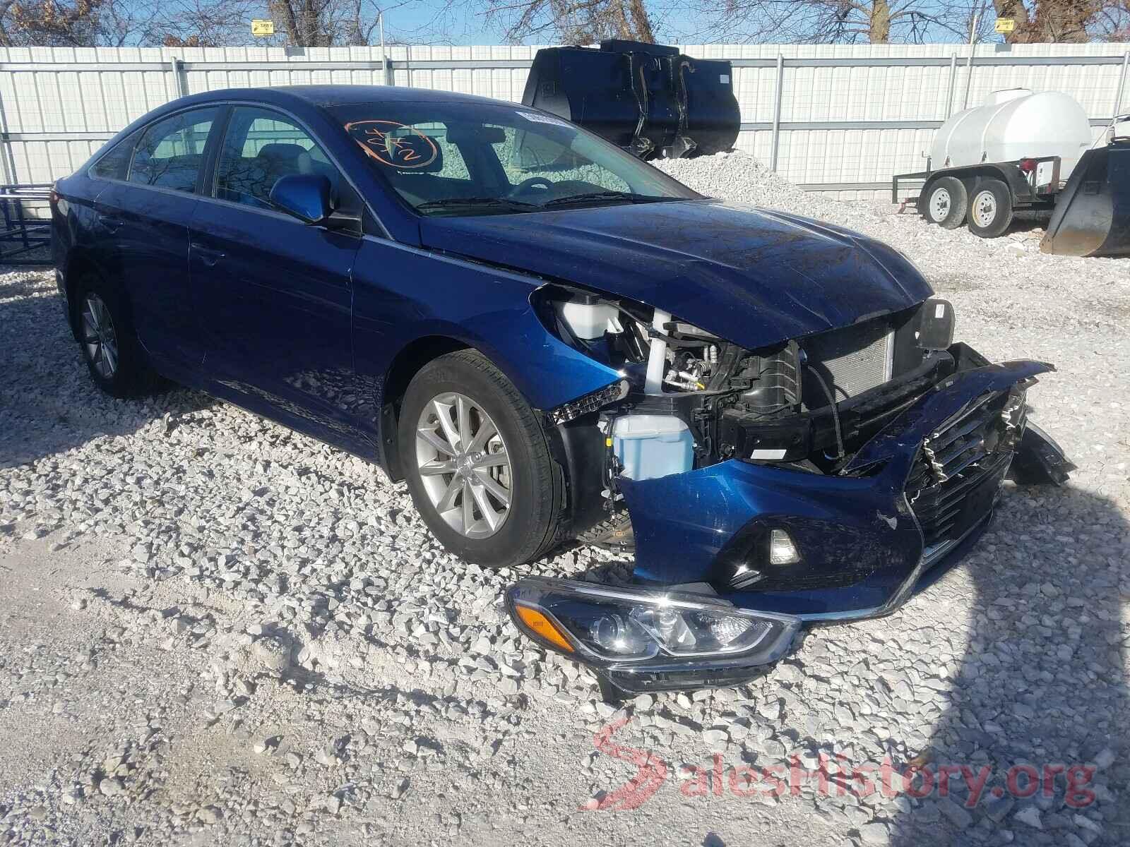 5NPE24AF4JH704779 2018 HYUNDAI SONATA