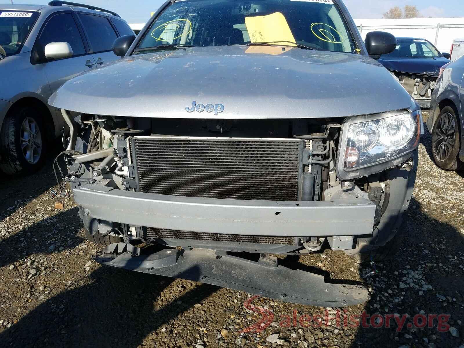 1C4NJDBB2GD780661 2016 JEEP COMPASS