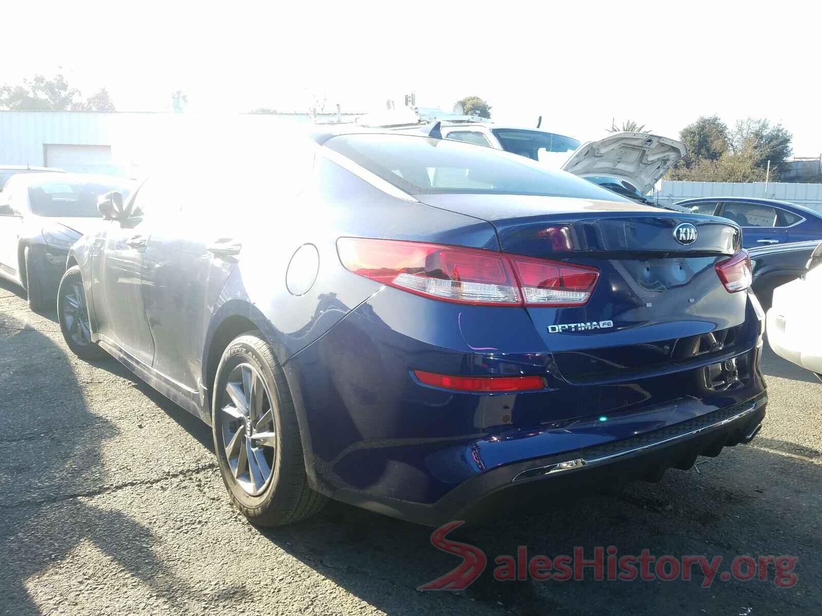 5XXGT4L32KG358026 2019 KIA OPTIMA