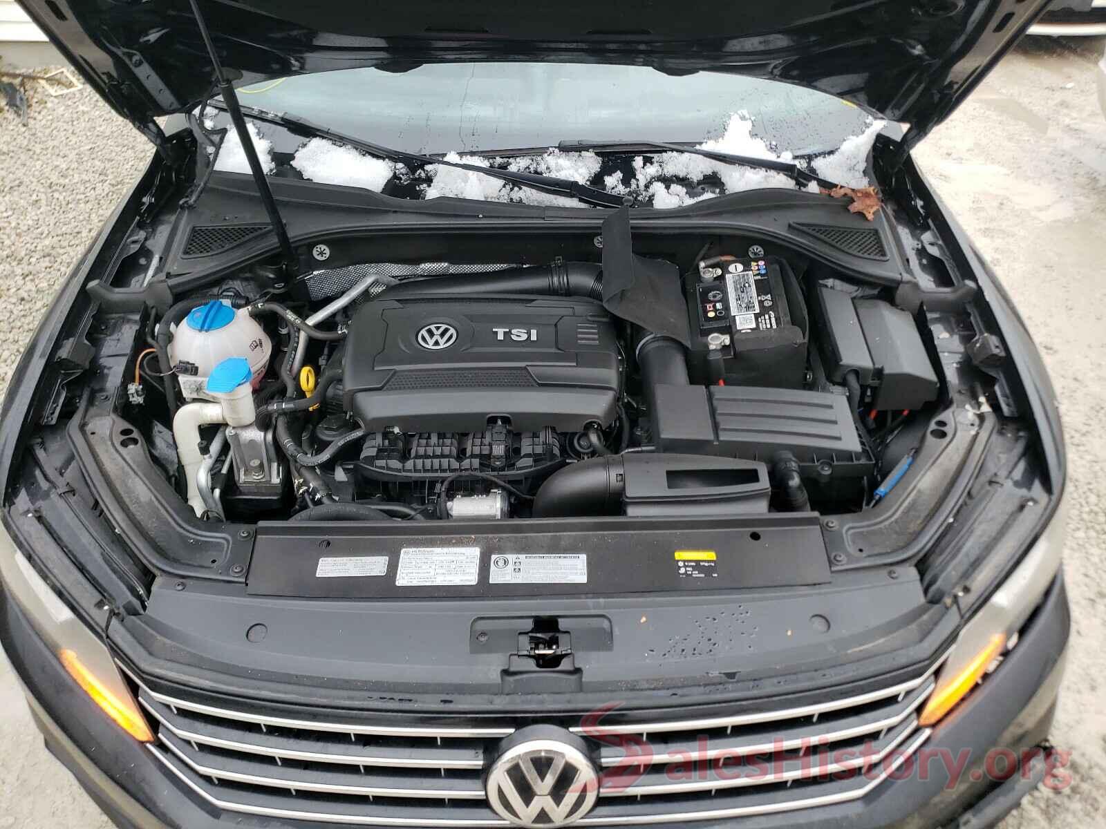 1VWAT7A30HC019846 2017 VOLKSWAGEN PASSAT