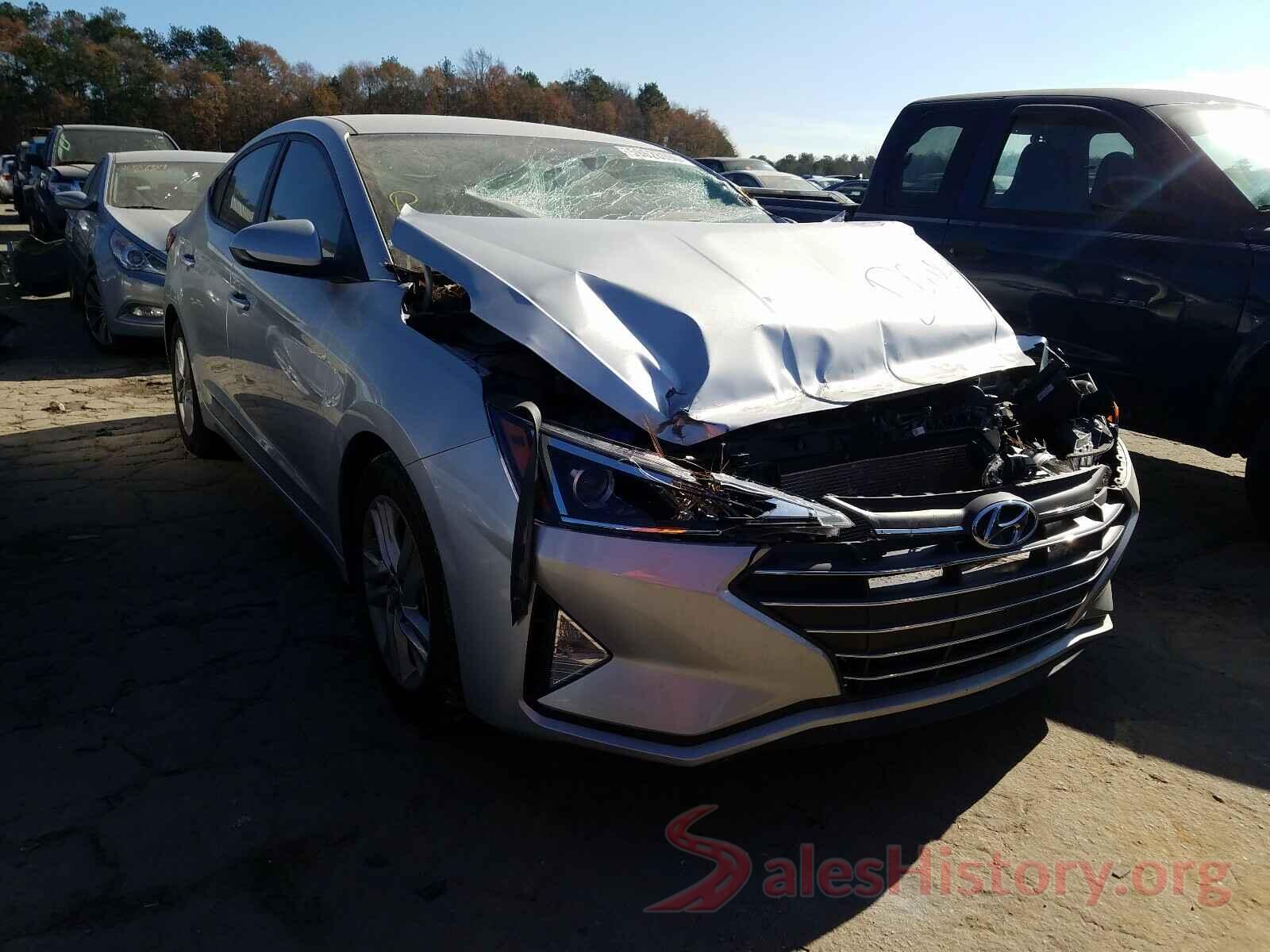 5NPD84LF0KH440002 2019 HYUNDAI ELANTRA