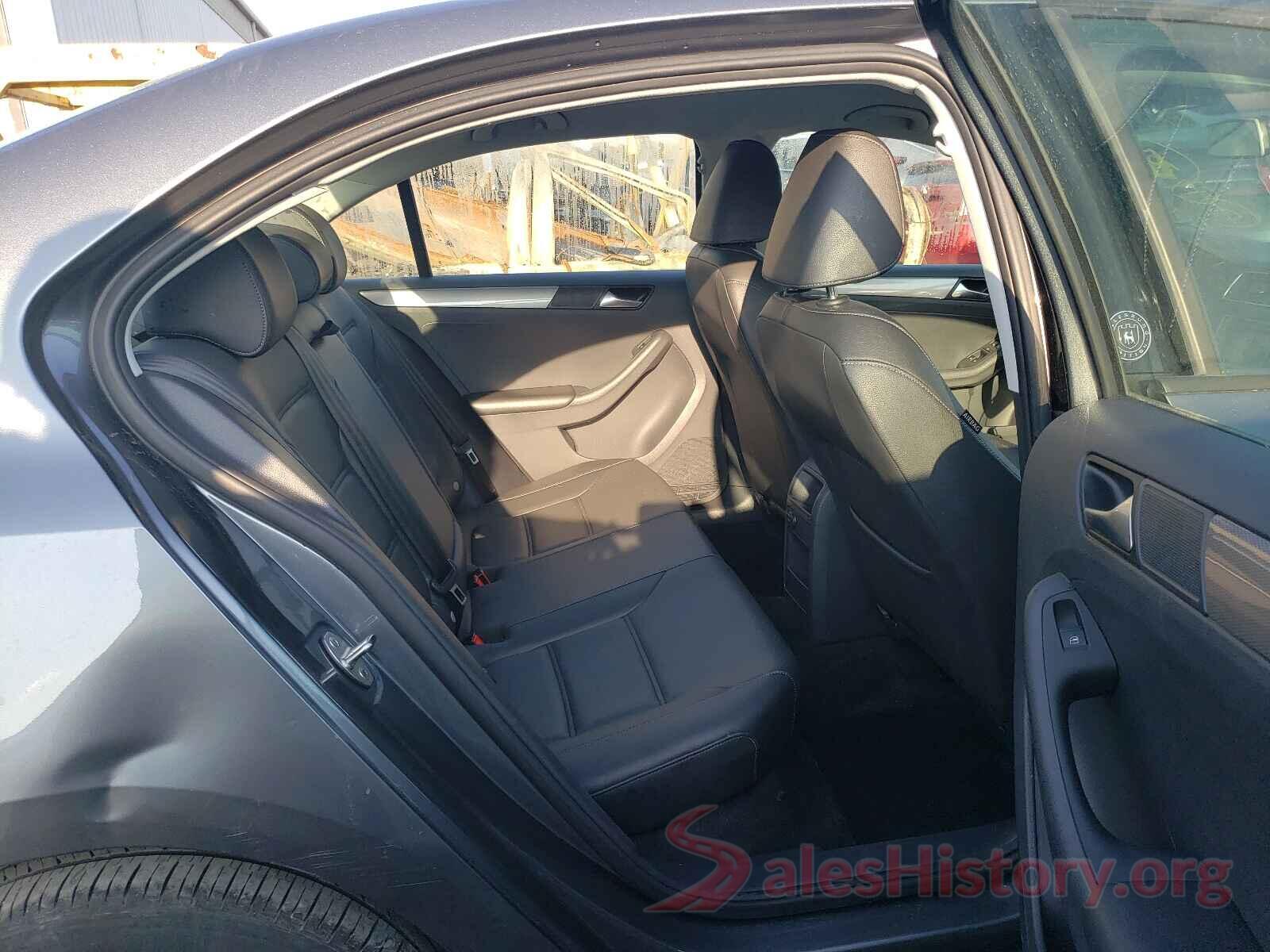 3VWDB7AJ7JM237074 2018 VOLKSWAGEN JETTA