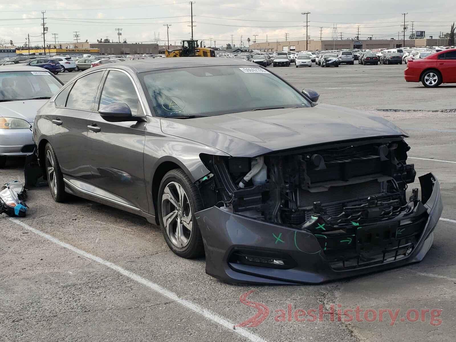 1HGCV1F55JA070534 2018 HONDA ACCORD