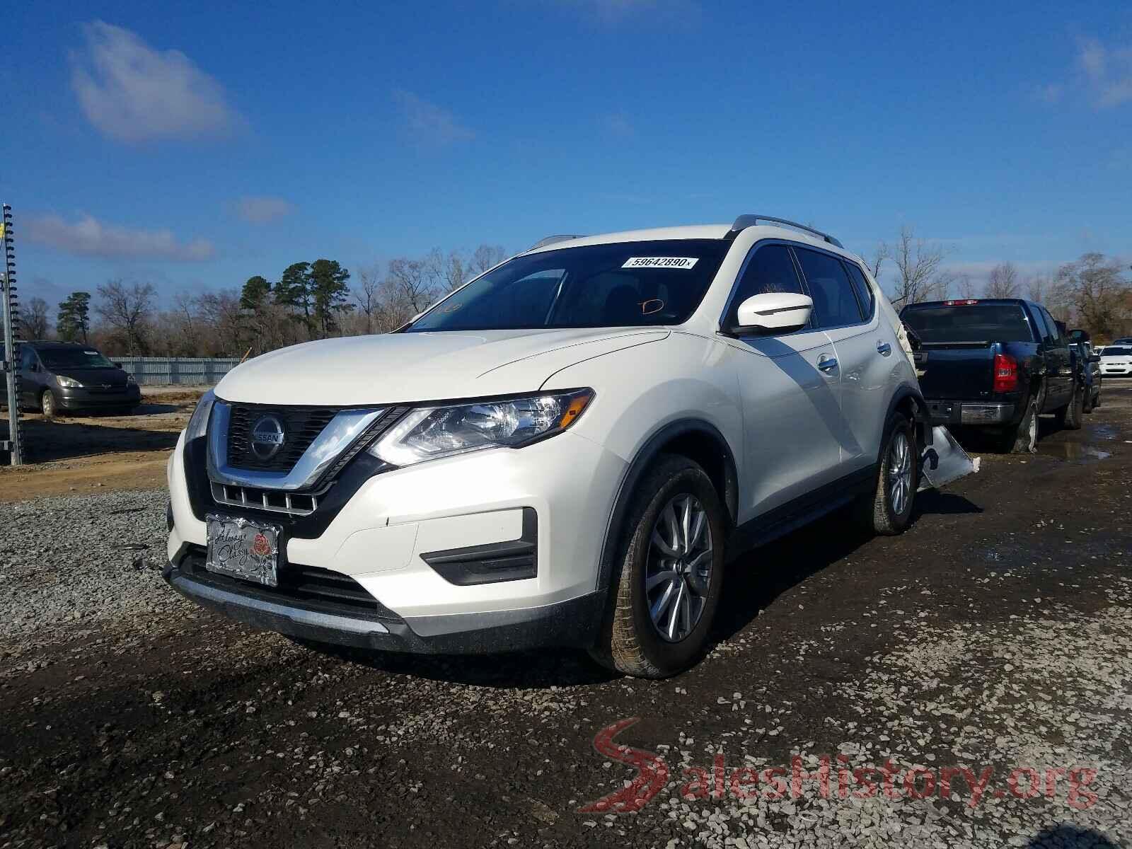 KNMAT2MT8JP551619 2018 NISSAN ROGUE