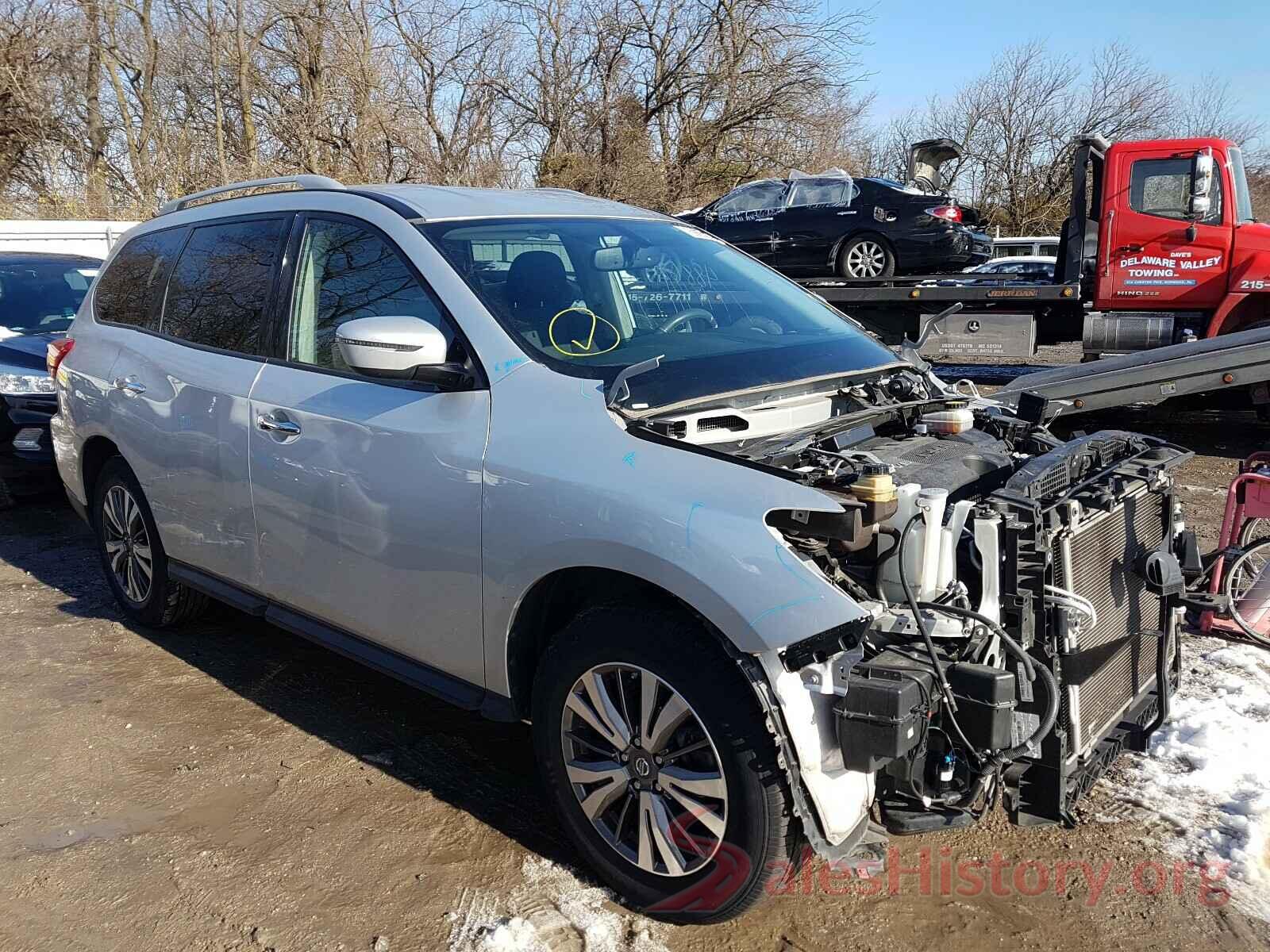 5N1DR2MM9JC661747 2018 NISSAN PATHFINDER