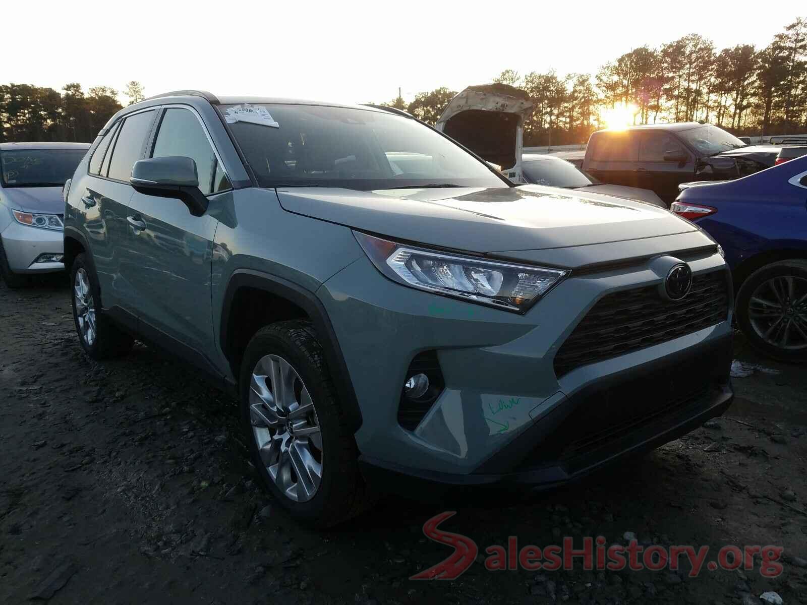 JTMC1RFV0KD027566 2019 TOYOTA RAV4