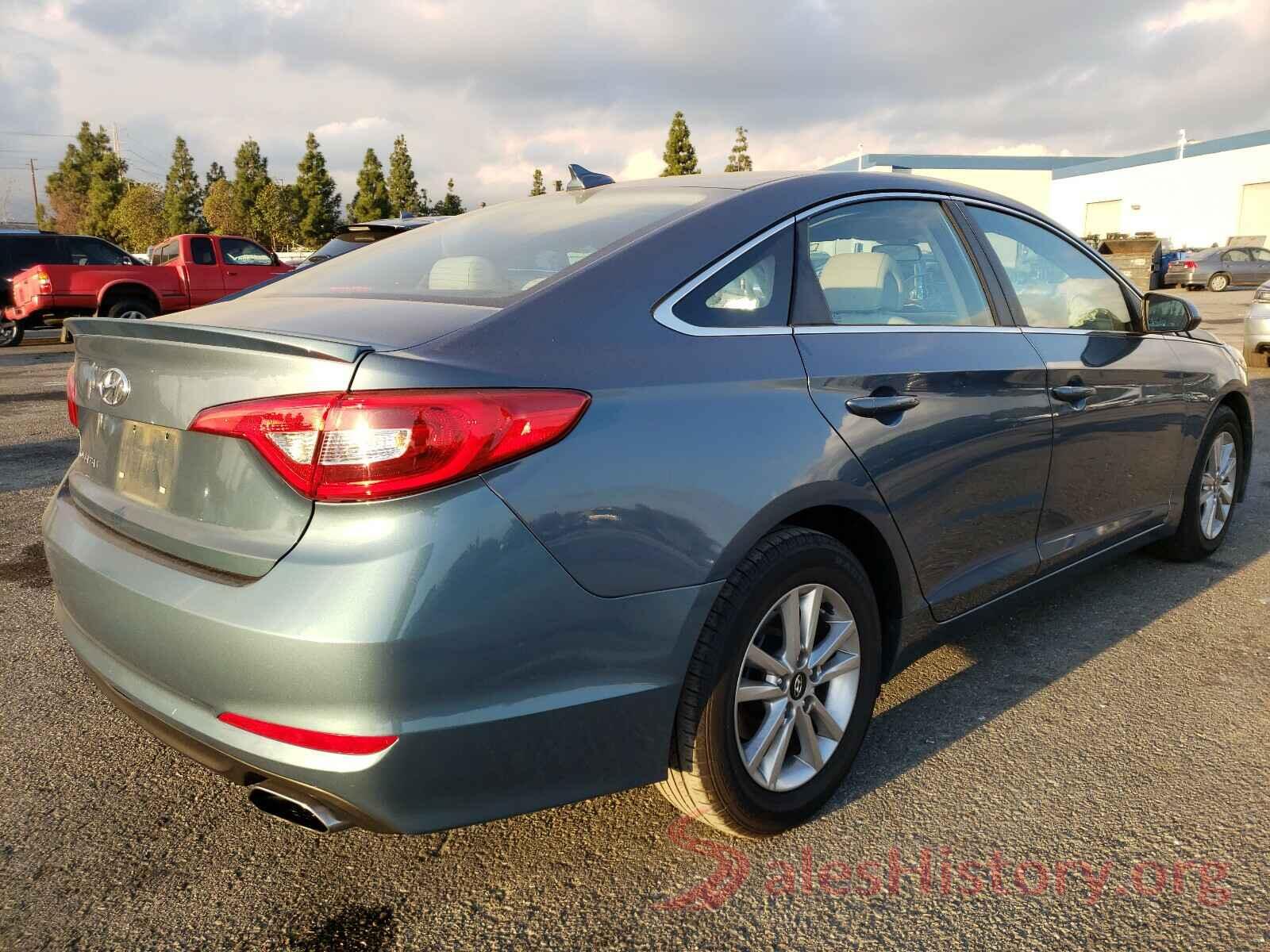 5NPE24AF2HH567576 2017 HYUNDAI SONATA